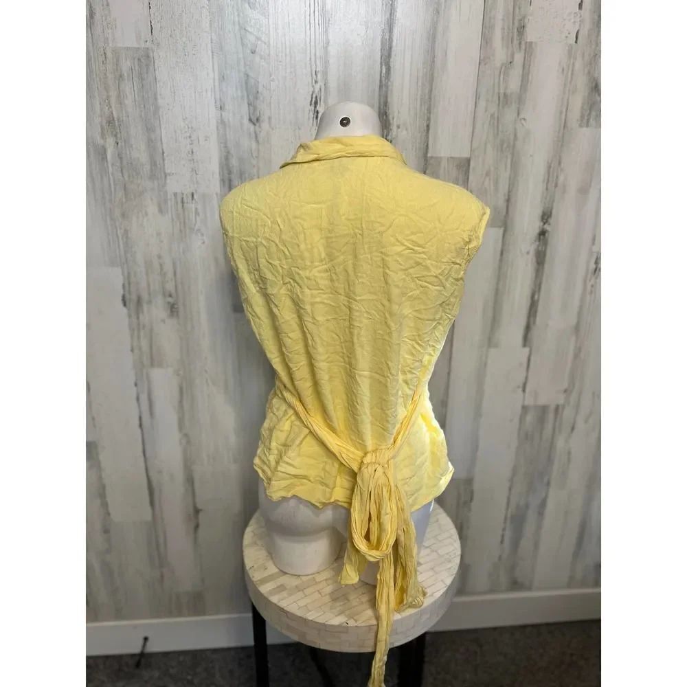 Yellow blouse - Picture 3 of 5